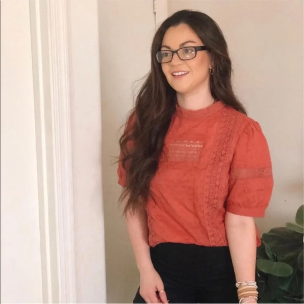 Universal Thread Women’s Short Puff Sleeve Pink Eyelet Blouse - Picture 9 of 12